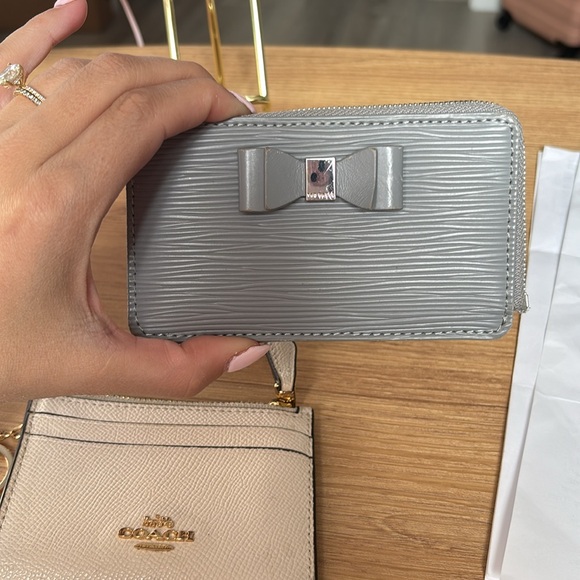 Wallets - Picture 6 of 11